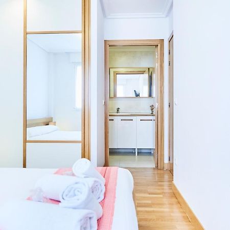 Urumea 4 - Apartamento Con Parking San Sebastian Buitenkant foto