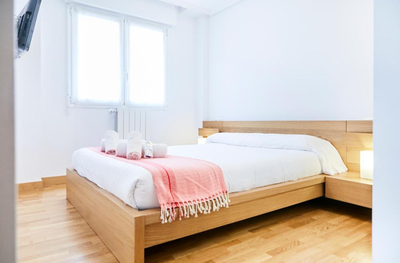 Urumea 4 - Apartamento Con Parking San Sebastian Buitenkant foto