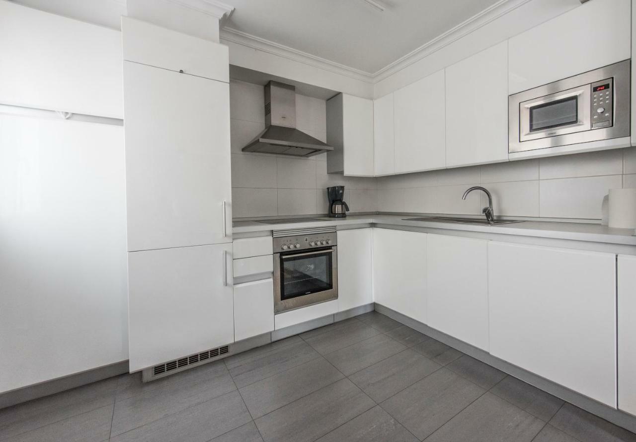 Urumea 4 - Apartamento Con Parking San Sebastian Buitenkant foto